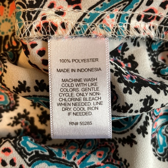 🛍 [handed down] Express | Portofino Shirt button up blouse adjustable sleeves - Picture 7 of 8